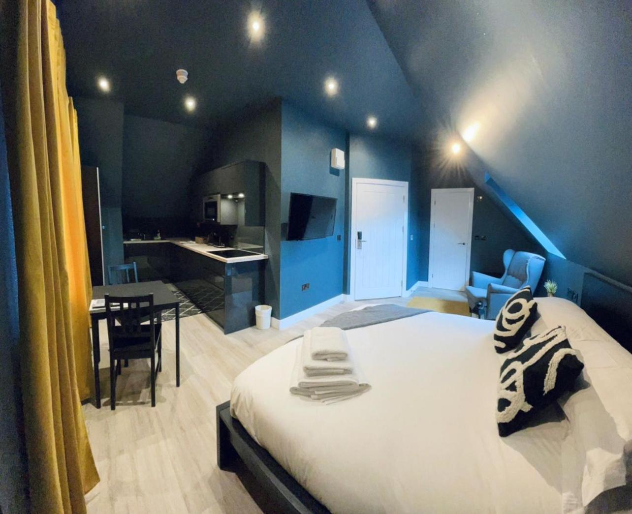 Sky City Apartments Coventry Luaran gambar