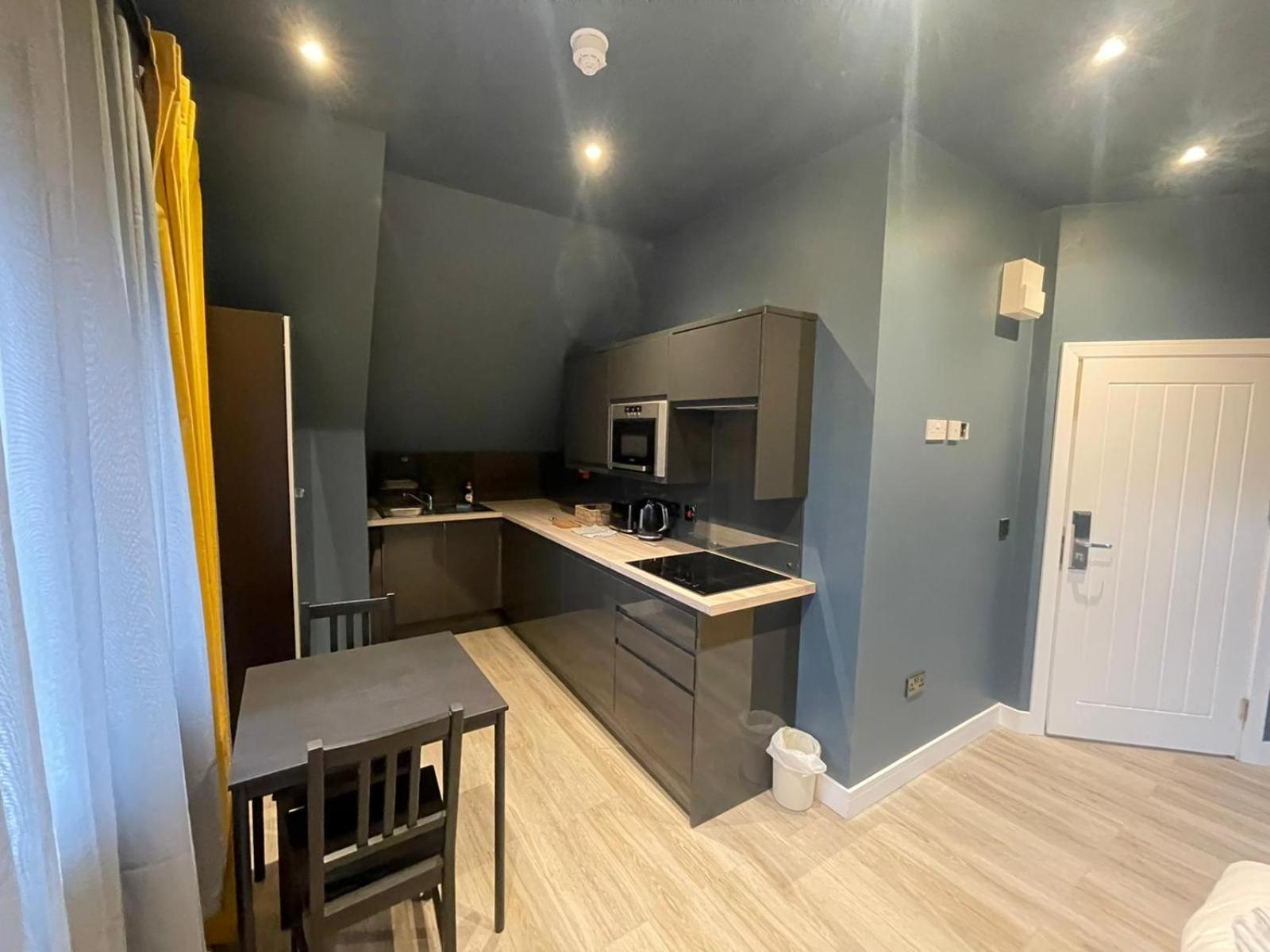 Sky City Apartments Coventry Luaran gambar
