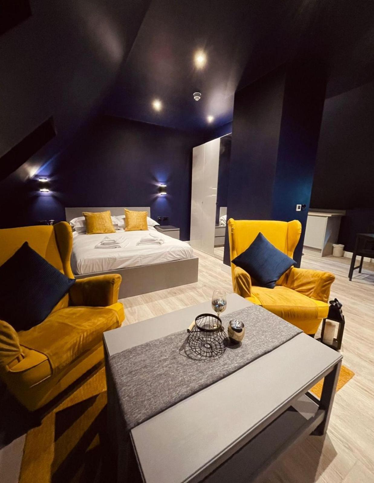 Sky City Apartments Coventry Luaran gambar