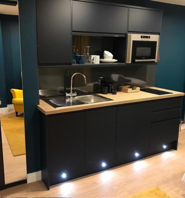 Sky City Apartments Coventry Luaran gambar